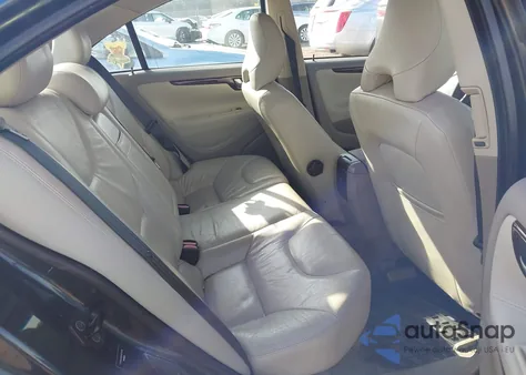 2008 Volvo S60 2.5T из США, поврежденный, VIN YV1RS592682675428